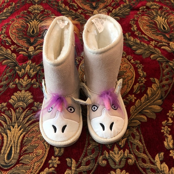 Girl’s Unicorn Warm Boots - Picture 1 of 5